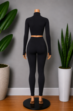 Load image into Gallery viewer, Lucky Label Jogger Set (2 Colors)
