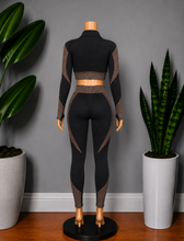 Load image into Gallery viewer, Three Piece Seamless Active Set - Mocha
