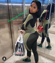 Load image into Gallery viewer, Two-Piece Seamless Activewear Set - Green
